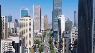4K城市交通_武汉城市高楼中的交通